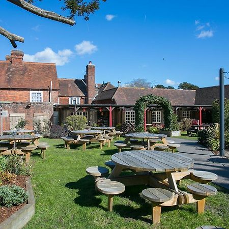 The Huntsman Of Brockenhurst Bagian luar foto