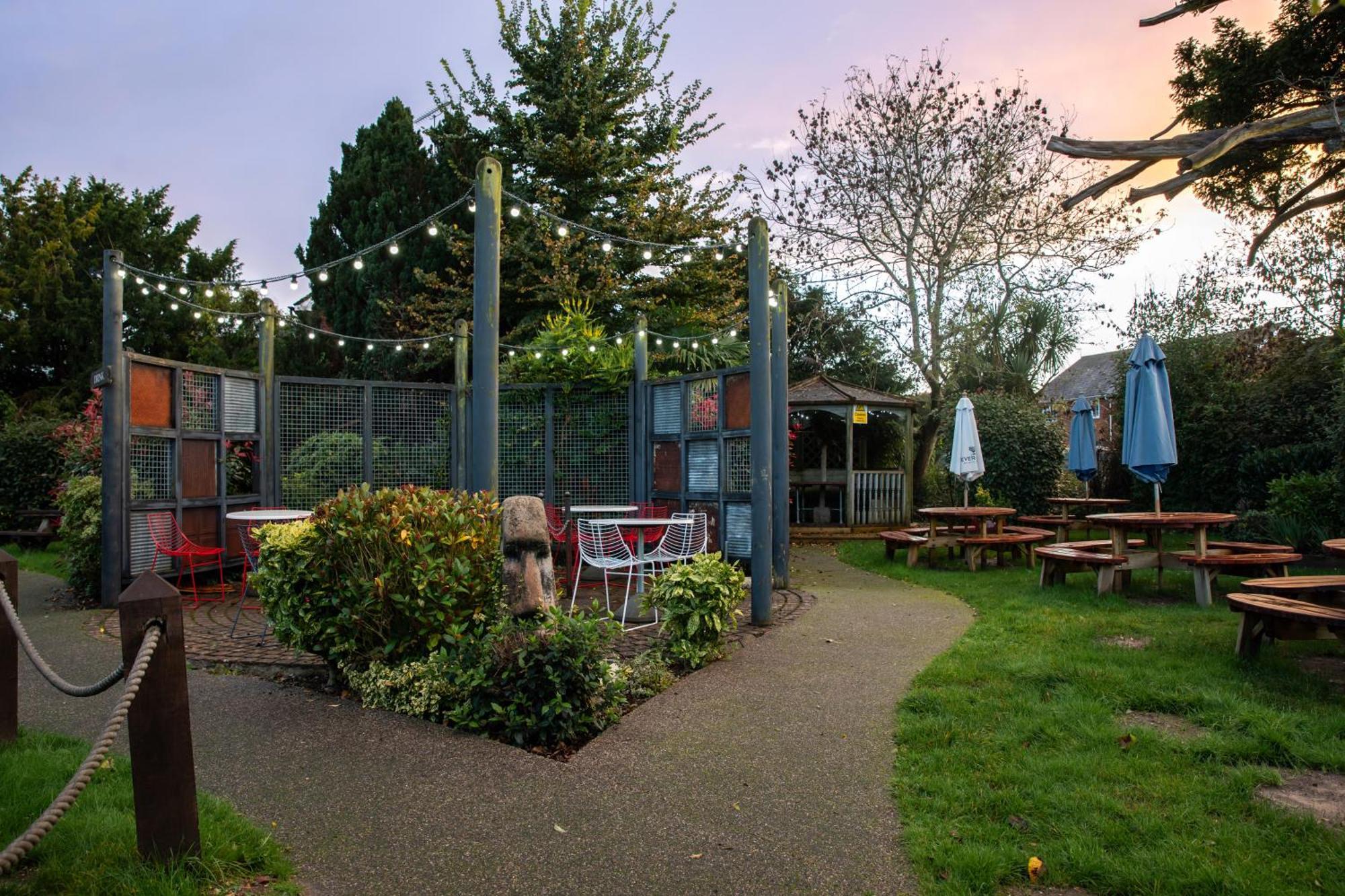The Huntsman Of Brockenhurst Bagian luar foto